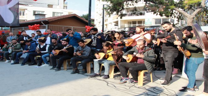 Egeli Müzisyenler Organ Bağışına Notalarla  Destek Verdi