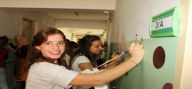 İkçü Öğrencileri Okul Duvarlarını Renklendirdi