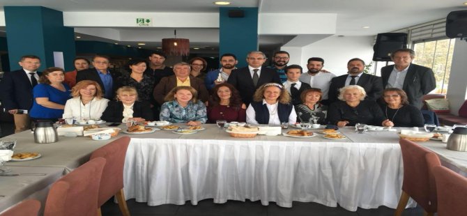 Karşıyaka Kültür Ve Sanatta Örnek Kent Olduğunu Bir Kez Daha Kanıtladı