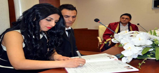 Aliağa’da 588 Çift Nikah Masasına Oturdu