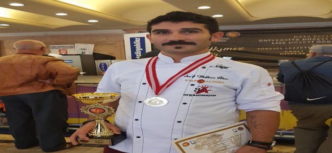 Aliağa’nın Yemek Üstadı Volkan Ataç, İzmir’de Birincilik İçin Yarışacak