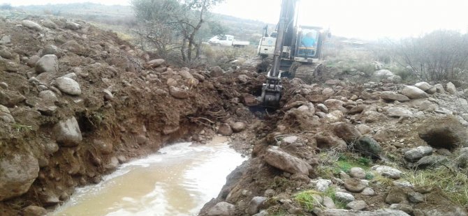 Bağyolu’nda Dere Temizlik Çalışması Başladı