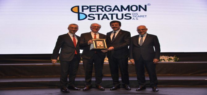 Egeli İhracat Şampiyonları Ödüllerini Ekonomi Bakanı Nihat Zeybekci'den Aldı