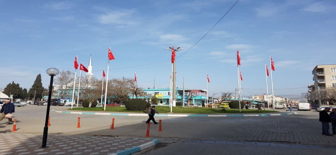 Gölmarmara’daki Şanlı Türk Bayrakları Yenilendi