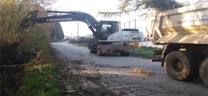 İstasyonaltı’nın Deresi Temizlendi