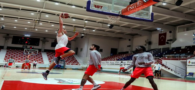 Aliağa Petkim Sporun Konuğu Yukatel Merkezefendi Belediyesi Basket