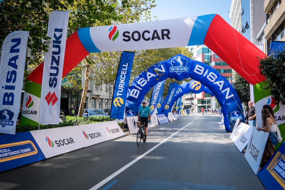 Bisiklet yarışı heyecanı SOCAR Türkiye ana sponsorluğunda İzmir’de yaşandı