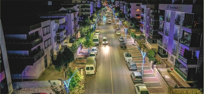 Bergama’da Yollar Yenileniyor, Halk Refaha Kavuşuyor