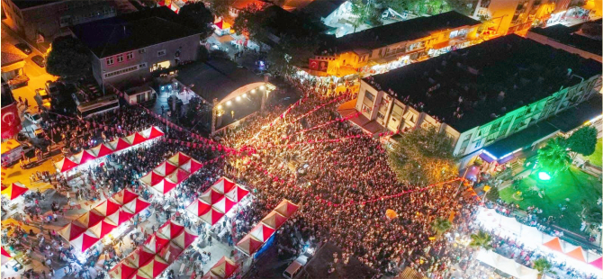 Kınık Hasat Festivali coşkuyla başladı