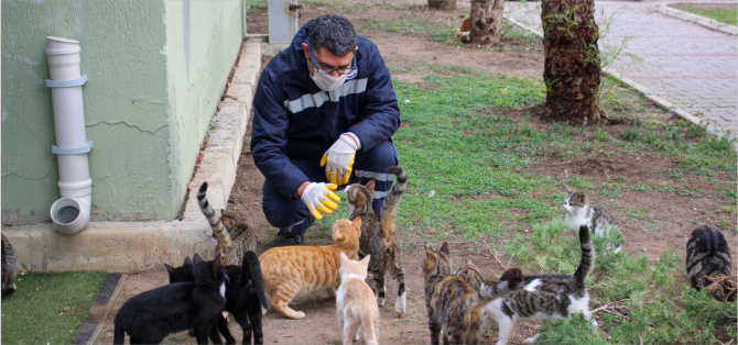 Karşıyaka’da 1 yılda yaklaşık 40 bin dosta yardım eli uzatıldı