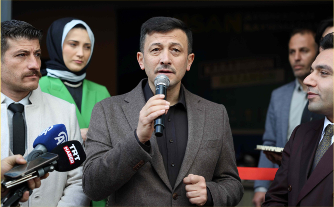 Hamza Dağ Karaburun'da Yoğun Bir Gün Geçirdi