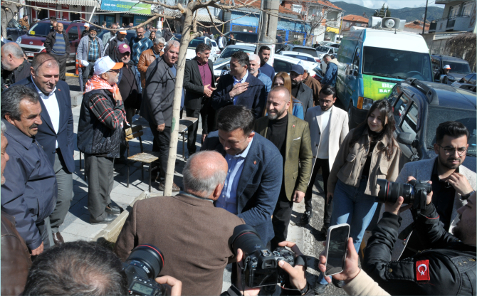 Hamza Dağ, Aliağa İlçesi'nde Seçim Çalışmalarını Sürdürdü