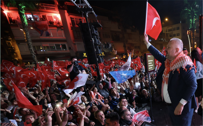 Menemen’de Pehlivan Farklı Kazandı