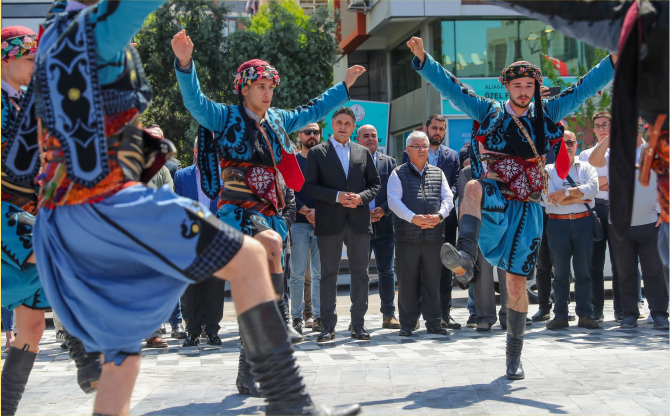 Atatürk’ün Aliağa’ya Gelişinin 90. Yılı Kutlandı