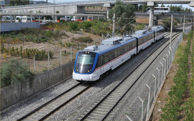 İzmir’de Toplu Ulaşım Zammı