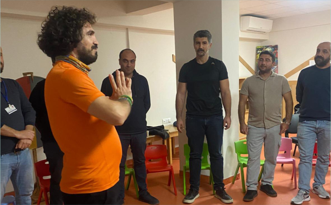 İzmirli babalar “yeni nesil babalığı” öğreniyor