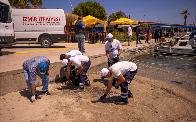 Plajdan 750 kilogram atık toplandı