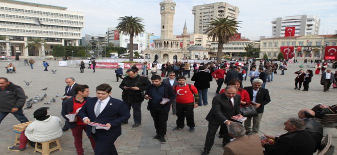 Başkan Delican ve AK Gençlik Tarihi Meydanda Cumhuriyet İçin