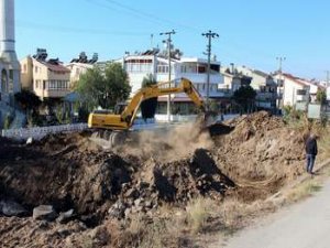 Akçay ve Güre Mahallesi Arasına Köprü Yapılıyor