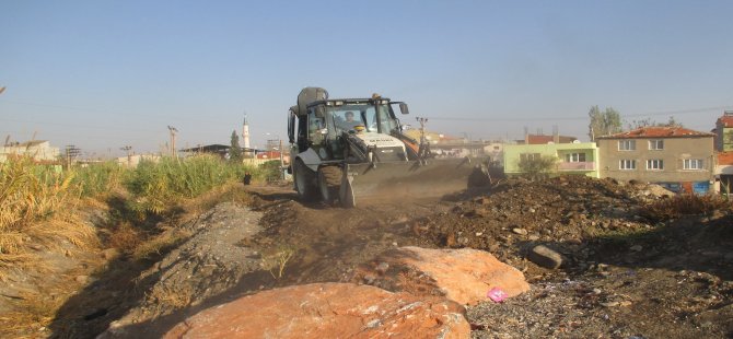 MASKİ Dere Temizlik Çalışmalarına Devam Ediyor