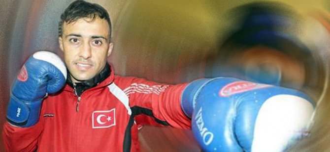 Sedat Demir Avrupa Kick Boks Şampiyonası'nda Gümüş Madalya Kazandı