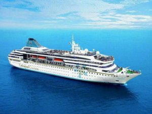 Celestyal Cruises İstanbul çıkışlı Yunan Adaları bayram turu!