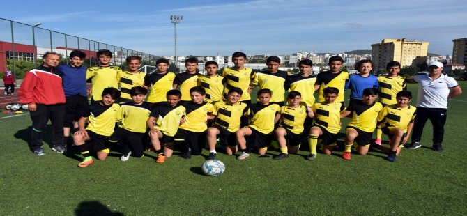 Aliağa FK U-14 Takımı Türkiye Şampiyonasında