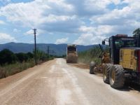 Büyükşehir Güvenli Yollar Yapmaya Devam Ediyor