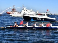 Denizlerde Ay Yıldızlı Bayrağımızı Daha Yukarı Çekmeliyiz