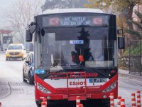 Ata’nın sözleri İzmir’de otobüsleri süsledi