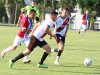 Foça Belediyespor Beş Yil Aradan Sonra Döndüğü Ligde Şampiyon Oldu