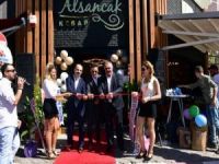 Alsancak Kebap Salonu Düzenlenen Törenle Hizmete Başladı