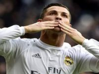 Dünyanın En İyisi Ronaldo, Messi Düşüşte