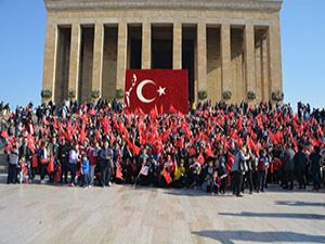 Aliağa Belediyesi'nden Anıtkabir'e 1200 Kişilik Ziyaret